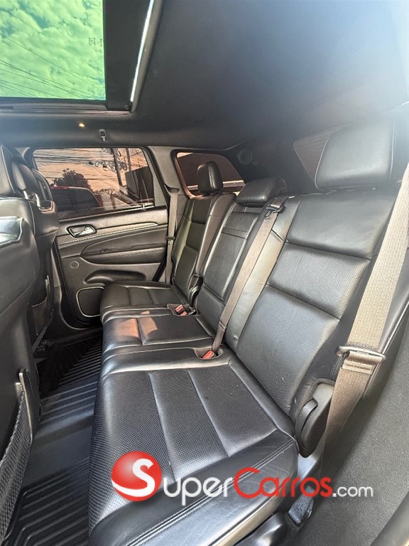2019 Jeep Grand Cherokee Overland Highaltitude — foto 9 / 12