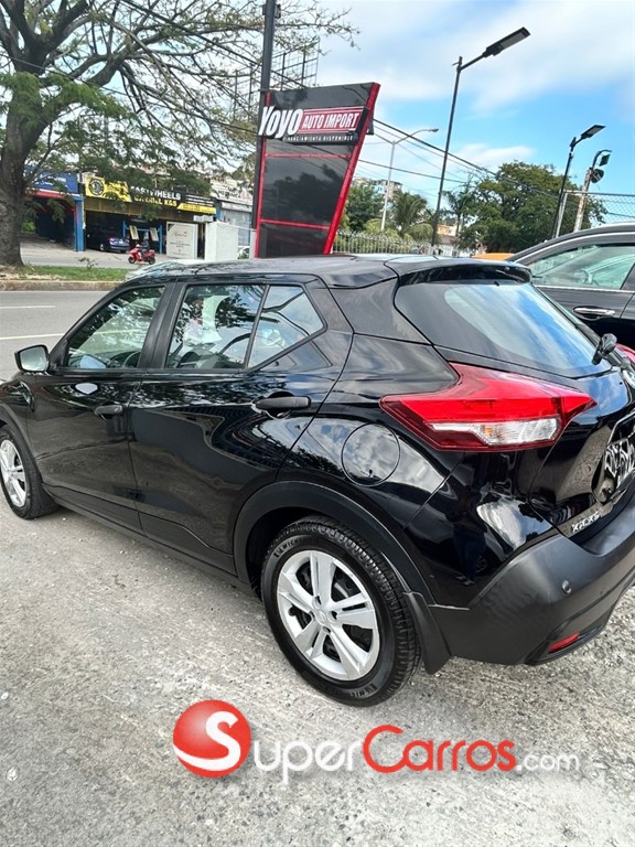 2020 Nissan Kicks — foto 4 / 10