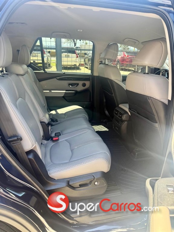 2023 Honda Pilot EXL — foto 10 / 12