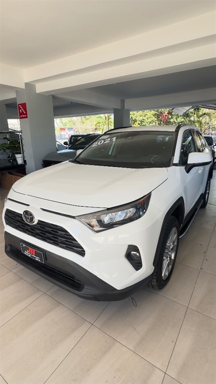 2021 Toyota RAV4 LE — foto 3 / 12