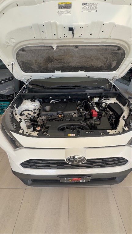 2021 Toyota RAV4 LE — foto 10 / 12