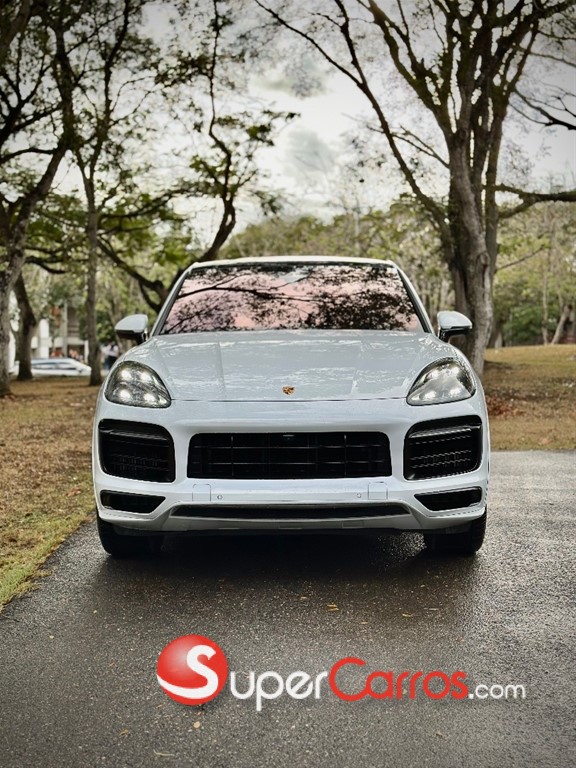 2021 Porsche Cayenne Coupe GTS — foto 2 / 12