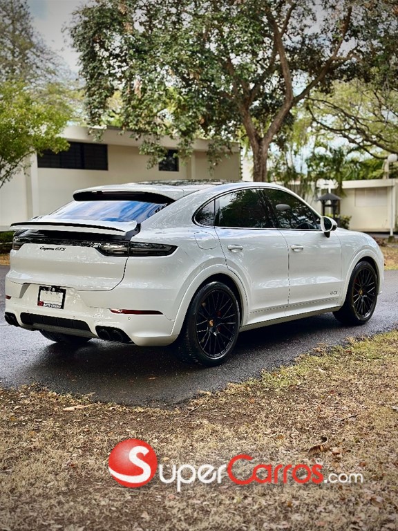 2021 Porsche Cayenne Coupe GTS — foto 4 / 12