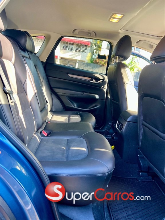 2020 Mazda CX-5 Touring — foto 7 / 9