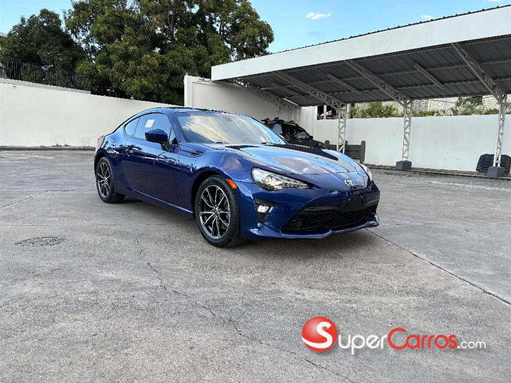 2020 Toyota 86 — foto 2 / 9