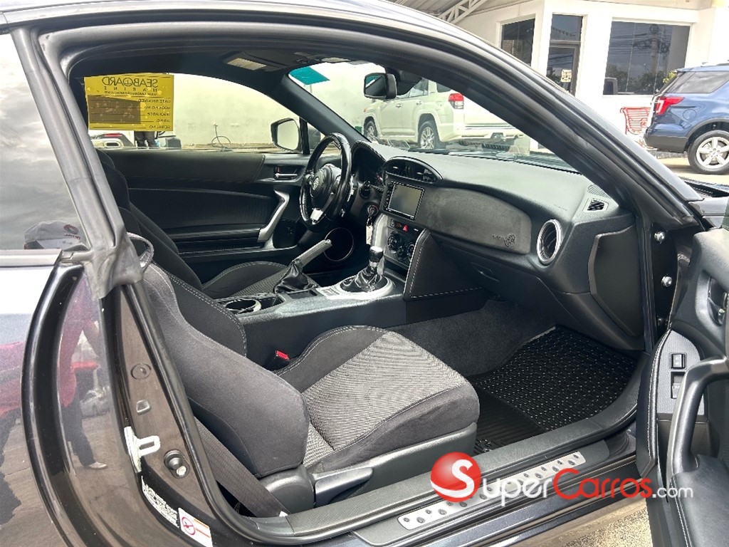 2019 Toyota 86 — foto 7 / 11