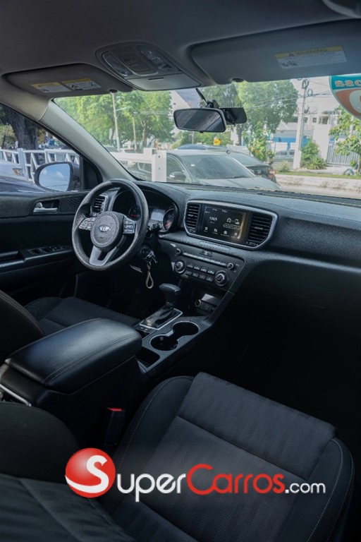 2020 Kia Sportage LX — foto 5 / 12