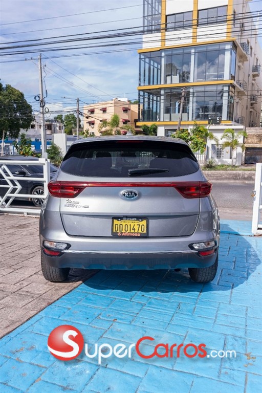 2020 Kia Sportage LX — foto 10 / 12