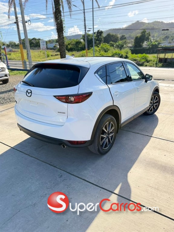 2021 Mazda CX-5 Touring — foto 4 / 10
