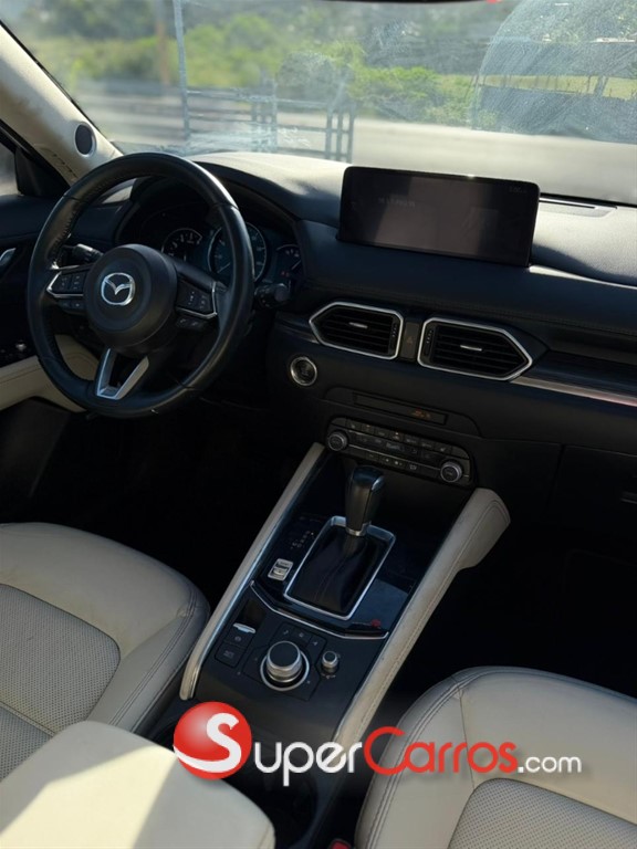2021 Mazda CX-5 Touring — foto 9 / 10