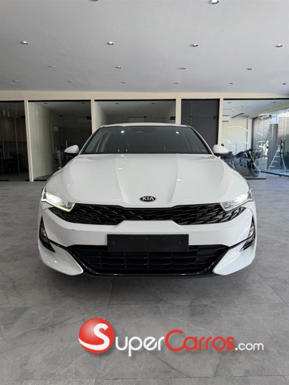 2021 Kia K-5 — foto 9 / 12