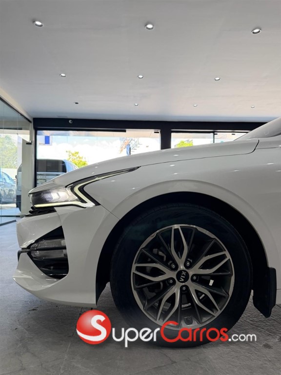 2021 Kia K-5 — foto 11 / 12
