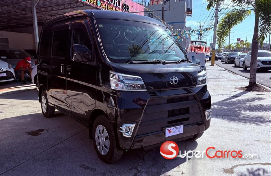 2022 Toyota Pixis — foto 7 / 10