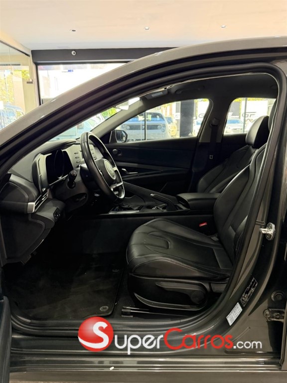 2021 Hyundai Avante LPI — foto 7 / 11