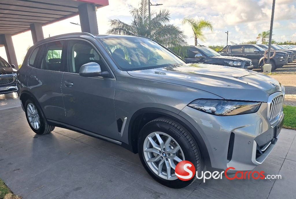 2026 BMW X 5 XDRIVE 30D — foto 2 / 8