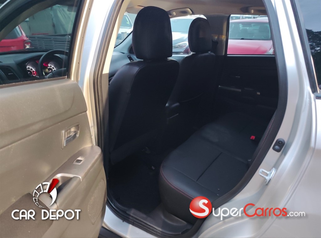 2019 Mitsubishi Motors Outlander Sport — foto 9 / 11