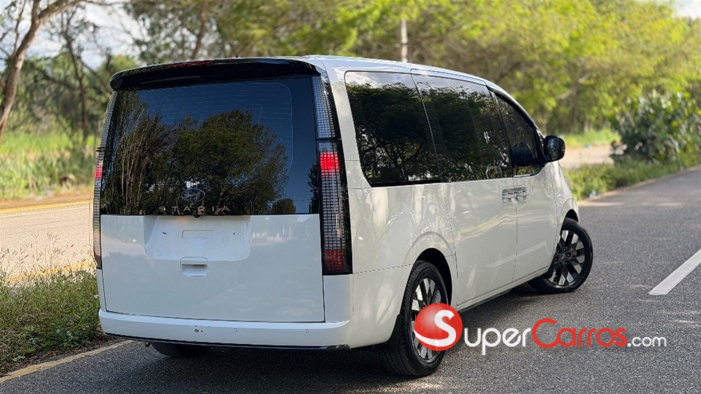 2022 Hyundai Staria — foto 2 / 11
