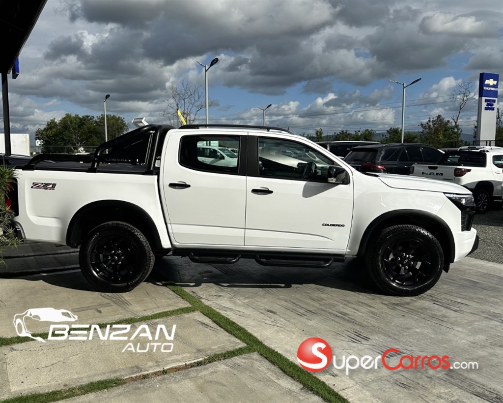 2026 Chevrolet Colorado Z71 — foto 4 / 8