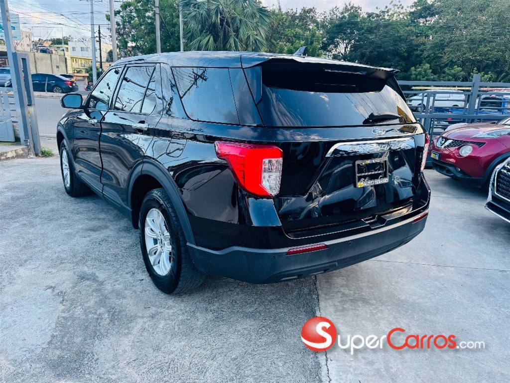2020 Ford Explorer — foto 3 / 12