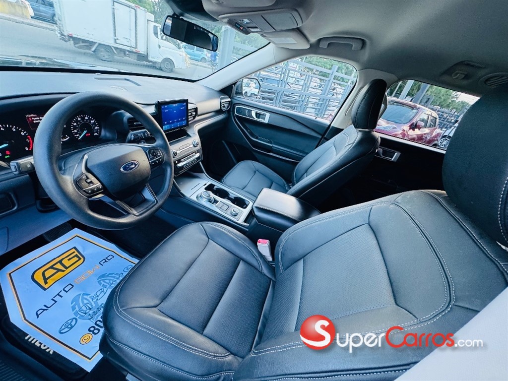 2020 Ford Explorer — foto 5 / 12