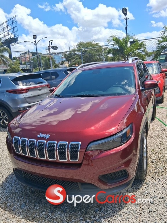 2020 Jeep Cherokee Latitude — foto 7 / 9