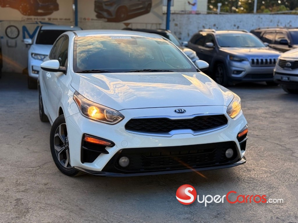 2019 Kia Forte LXS — foto 2 / 7