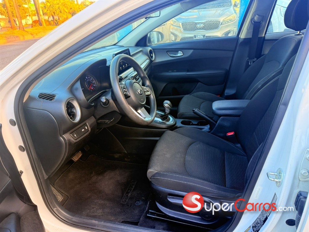 2019 Kia Forte LXS — foto 5 / 7
