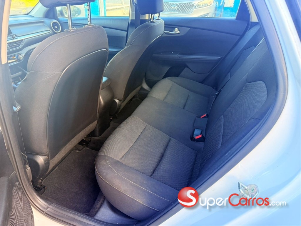 2019 Kia Forte LXS — foto 6 / 7