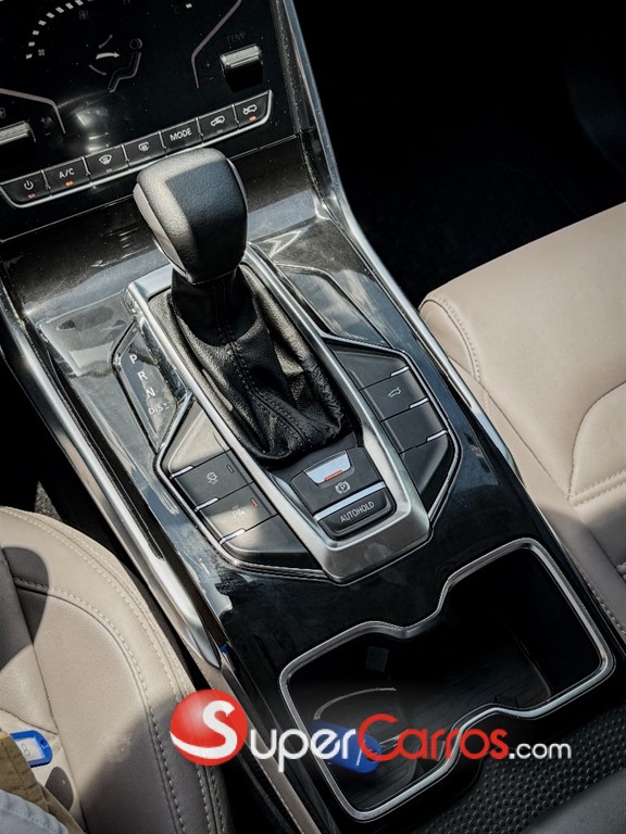 2023 Maxus D60 Luxury — foto 8 / 12