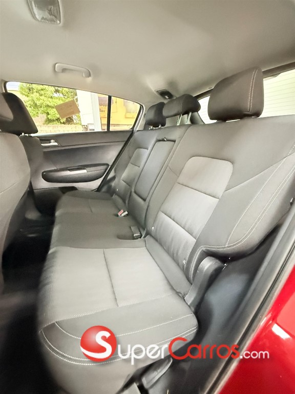 2020 Kia Sportage LX — foto 10 / 11