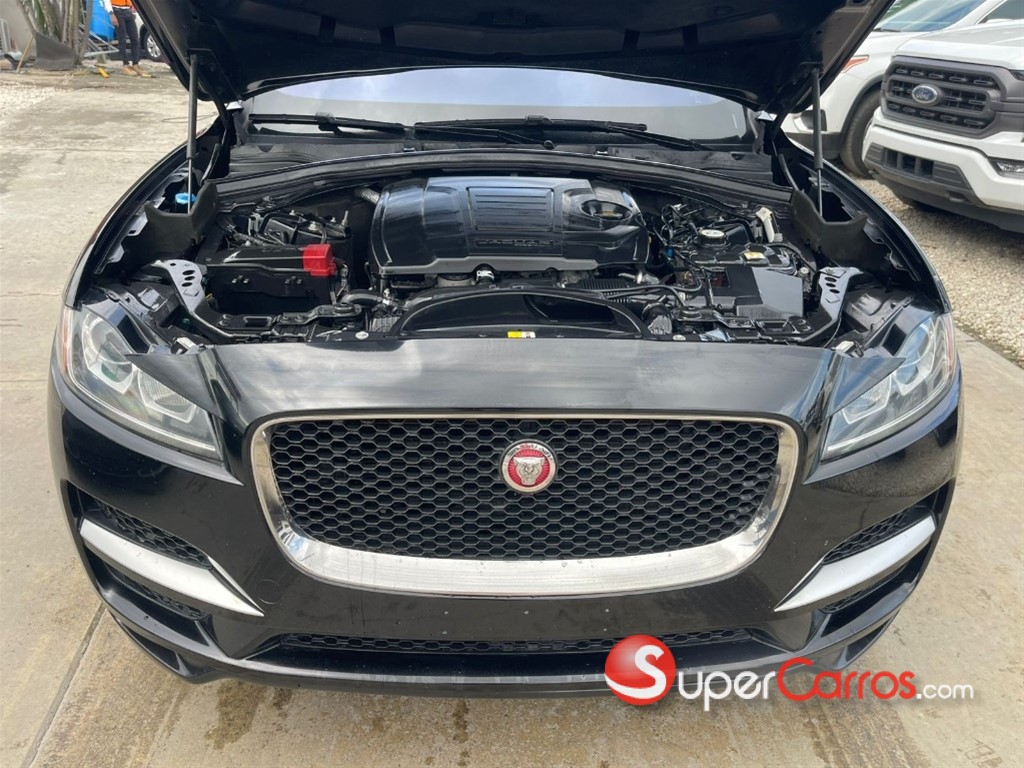 2018 Jaguar F-Pace — foto 10 / 10