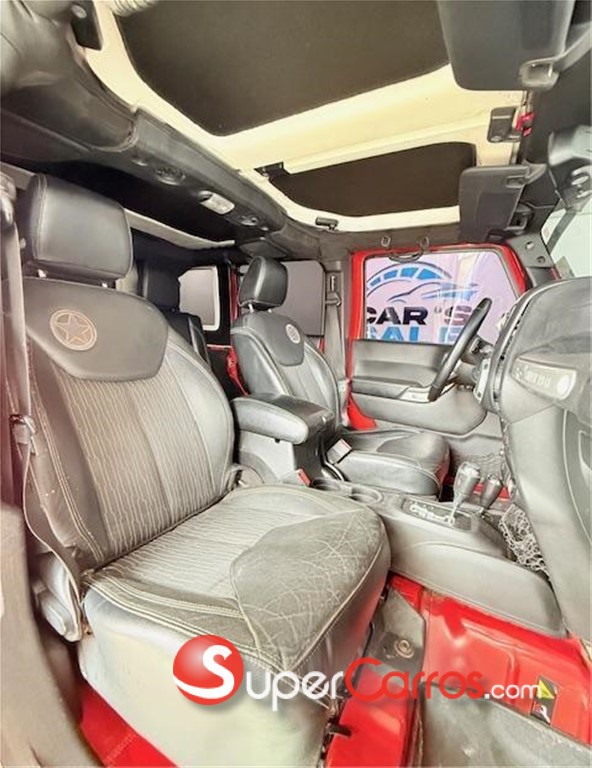 2015 Jeep Wrangler — foto 6 / 8