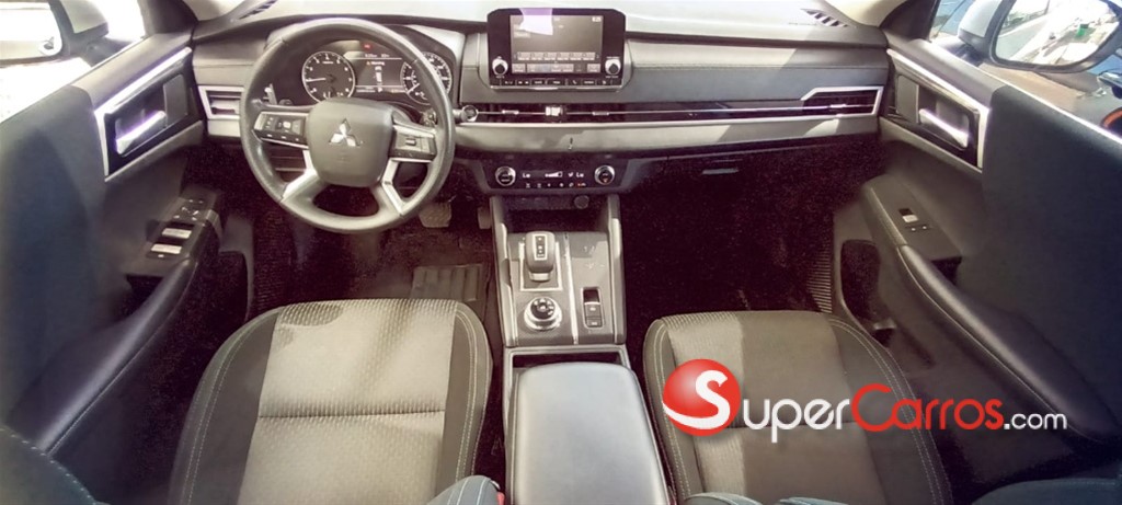 2023 Mitsubishi Motors Outlander — foto 3 / 12