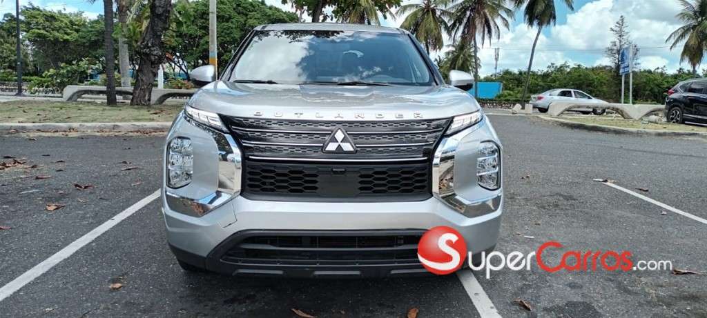 2023 Mitsubishi Motors Outlander — foto 11 / 12