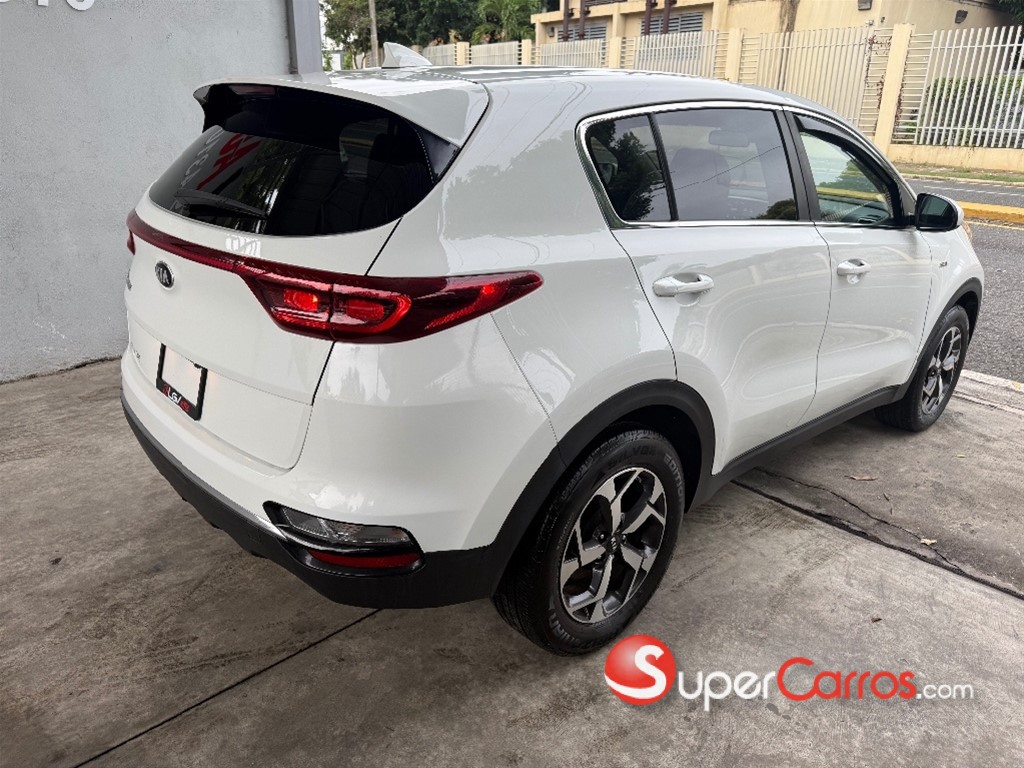 2020 Kia Sportage LX — foto 5 / 11