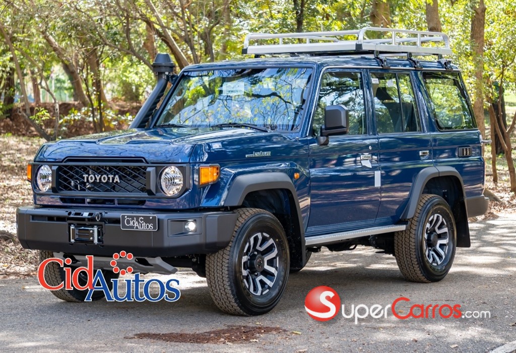 2027 Toyota Land Cruiser LX Serie 70 — foto 2 / 12