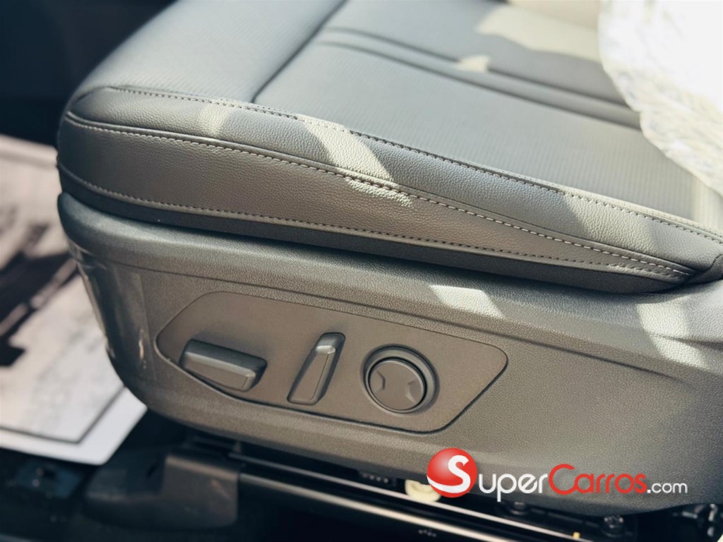 2026 Kia Sorento Luxury — foto 5 / 12