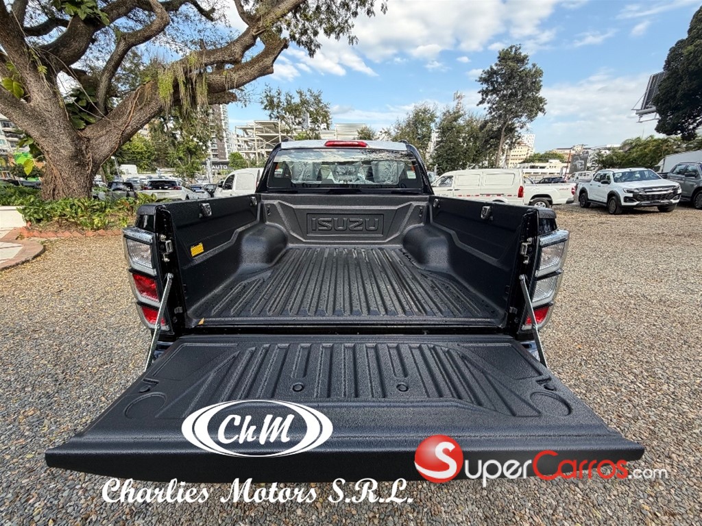 2027 Isuzu DMAX LSE — foto 10 / 10