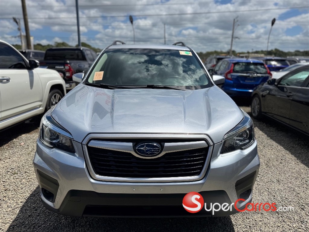 2020 Subaru Forester Premium — foto 2 / 10