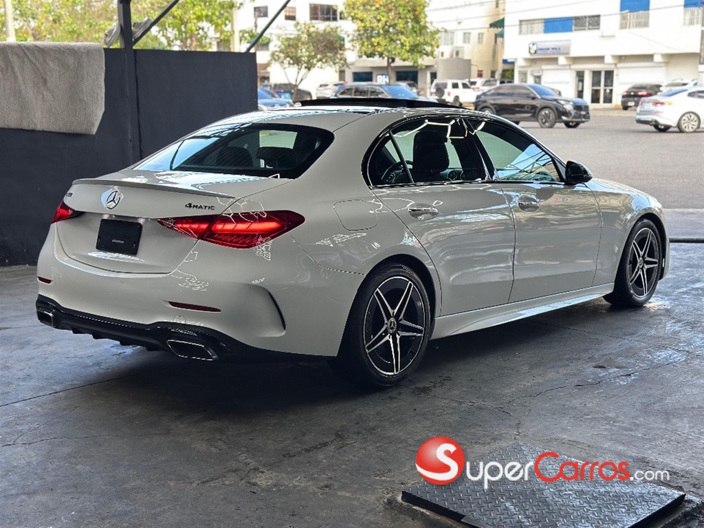 2022 Mercedes-Benz Clase C 300 AMG — foto 5 / 10