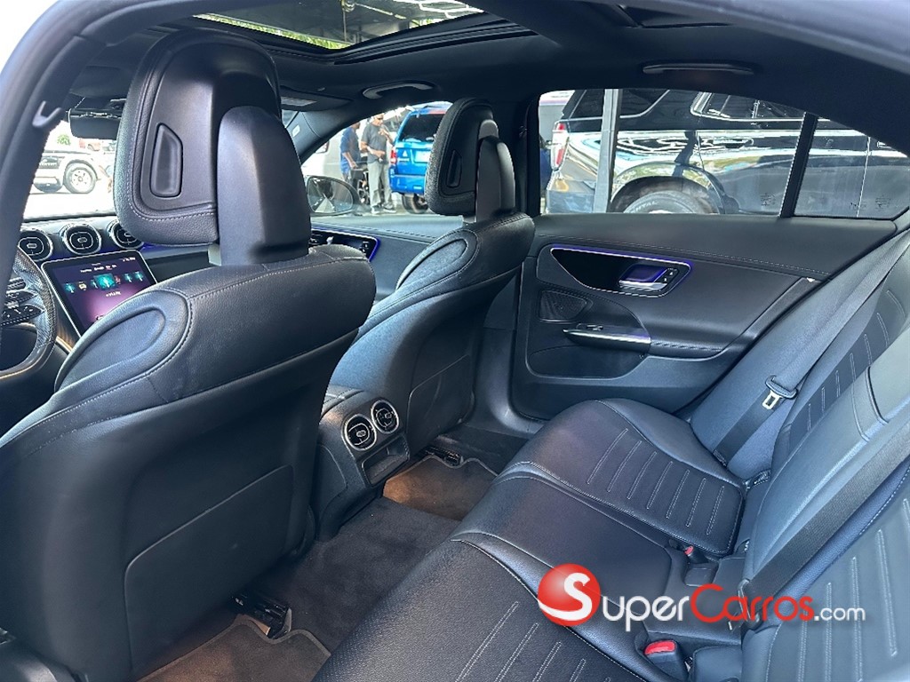 2022 Mercedes-Benz Clase C 300 AMG — foto 7 / 10
