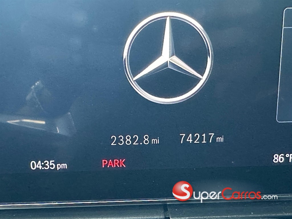 2022 Mercedes-Benz Clase C 300 AMG — foto 9 / 10