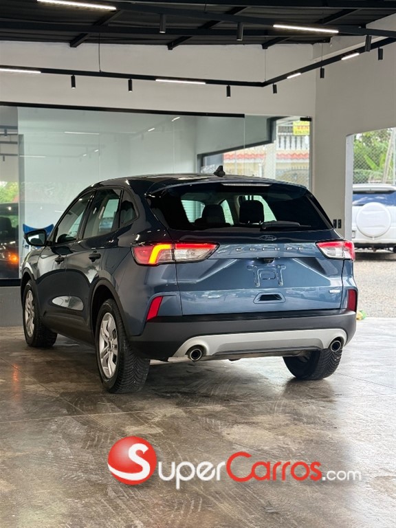 2020 Ford Escape — foto 5 / 11