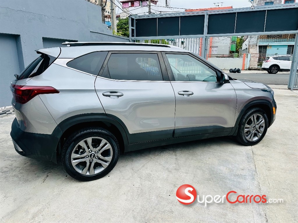 2021 Kia Seltos — foto 6 / 12