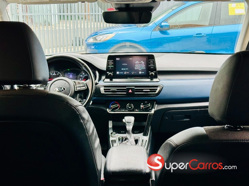 2021 Kia Seltos — foto 9 / 12