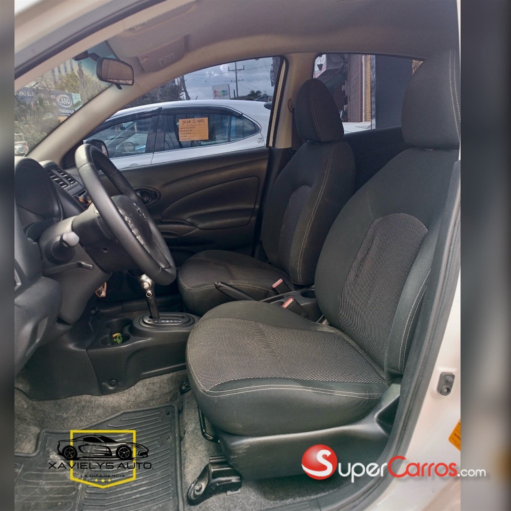 2018 Nissan Versa SV — foto 7 / 8