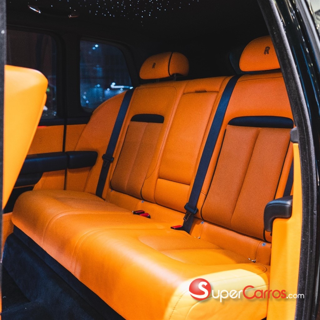 2022 Rolls Royce Cullinan — foto 9 / 12