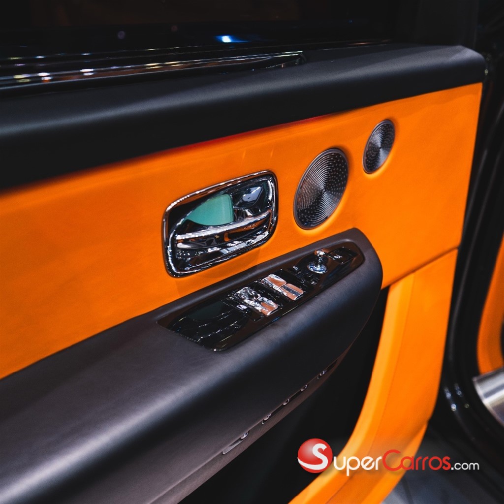 2022 Rolls Royce Cullinan — foto 10 / 12
