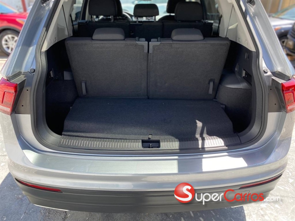 2020 Volkswagen Tiguan — foto 2 / 12