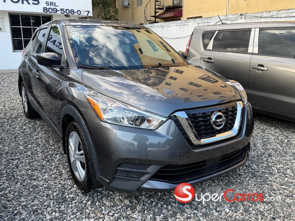 2020 Nissan Kicks